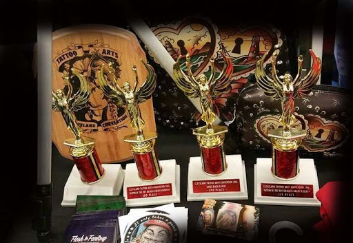 Tattoo Shop «Flesh To Fantasy Tattoo Emporium», reviews and photos, 721 S Main St, Bellefontaine, OH 43311, USA