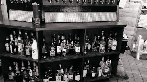 Shopping Mall «Perry Avenue Mall», reviews and photos, 2901 Perry Ave NE # 11, Bremerton, WA 98310, USA