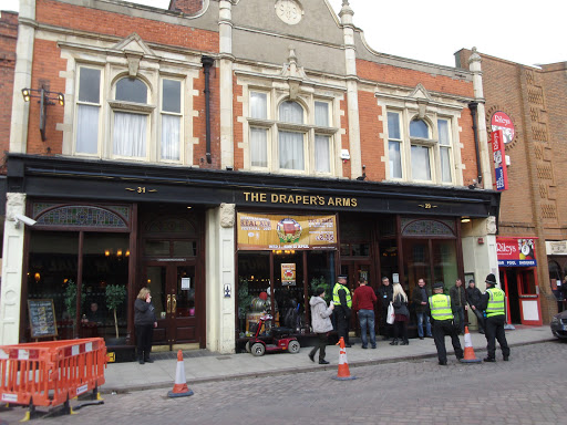 The Draper's Arms - JD Wetherspoon