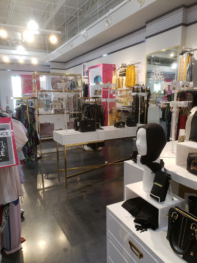 Fashion Accessories Store «Charming Charlie», reviews and photos, 4431 W 119th St, Leawood, KS 66209, USA