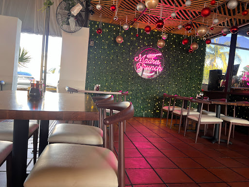 Madres Brunch