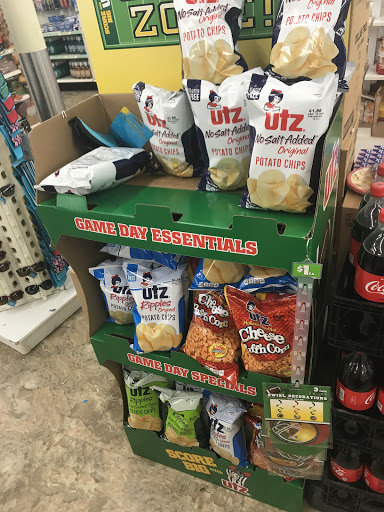 Dollar Store «Dollar Tree», reviews and photos, 847 Queen St, Southington, CT 06489, USA