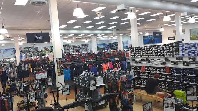 Rebel Sport Porirua - Sporting goods store