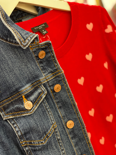 Shopping Mall «Longmeadow Shops», reviews and photos, 666 Bliss Rd # 2, Longmeadow, MA 01106, USA