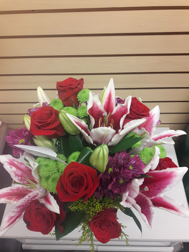 Florist «Allison Flower & Gifts», reviews and photos, 2822 N Broadway, Los Angeles, CA 90031, USA