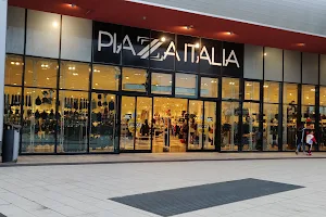 Piazza Italia image