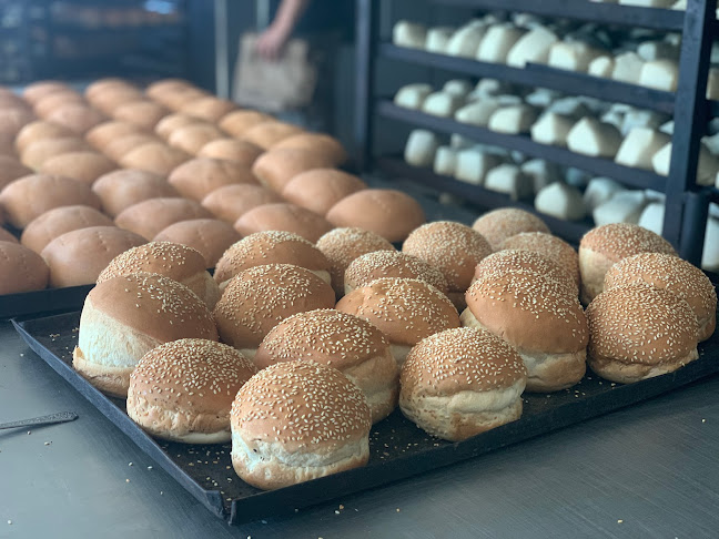 Opiniones de Montevideo Bakery en Montevideo - Panadería
