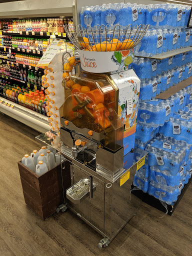 Supermarket «Lucky», reviews and photos, 291 McCray St, Hollister, CA 95023, USA