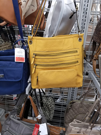 Clothing Store «Burlington Coat Factory», reviews and photos, 5766 Buford Hwy NE, Doraville, GA 30340, USA