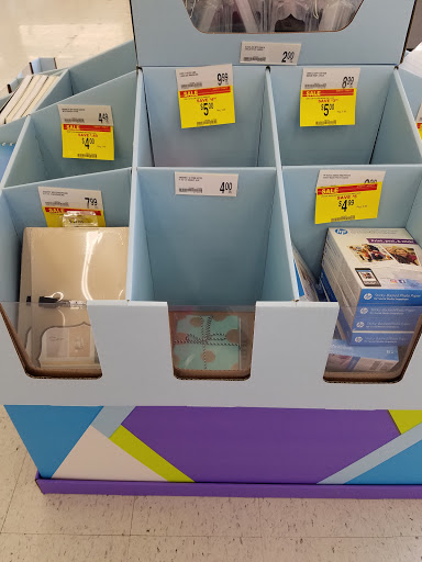 Office Supply Store «OfficeMax», reviews and photos, 26035 Lorain Rd, North Olmsted, OH 44070, USA