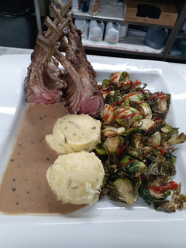 European Restaurant «The Chef and the Frog», reviews and photos, 607 S Madison St, Whiteville, NC 28472, USA