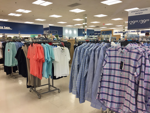 Department Store «Marshalls», reviews and photos, 275 Needham St, Newton, MA 02464, USA