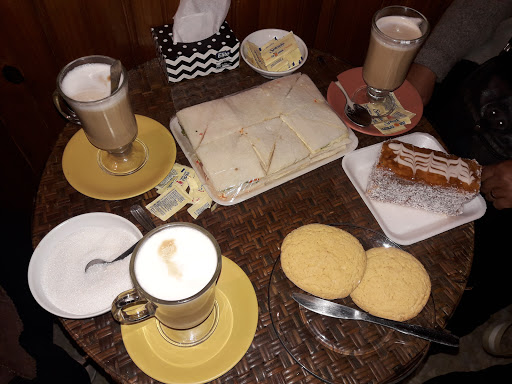 AF1QipPgKinNW xpQek0FhlO zHpqMHH7e8sbOYk5orF