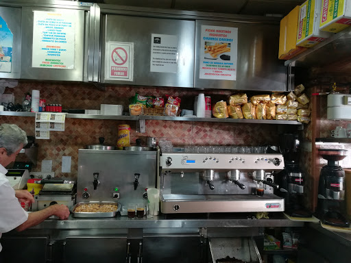 Información y opiniones sobre Cafetería Scott de Sevilla