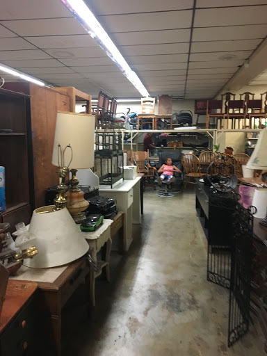 Thrift Store «VALUE VILLAGE Thrift Store», reviews and photos, 9334 Alondra Blvd, Bellflower, CA 90706, USA