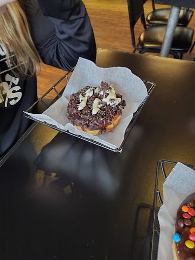 Donut Shop «Legendary Doughnuts», reviews and photos, 2602 6th Ave, Tacoma, WA 98406, USA