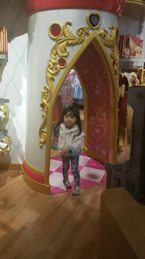 Toy Store «Disney Store», reviews and photos, 1 Sun Valley Mall, Concord, CA 94520, USA