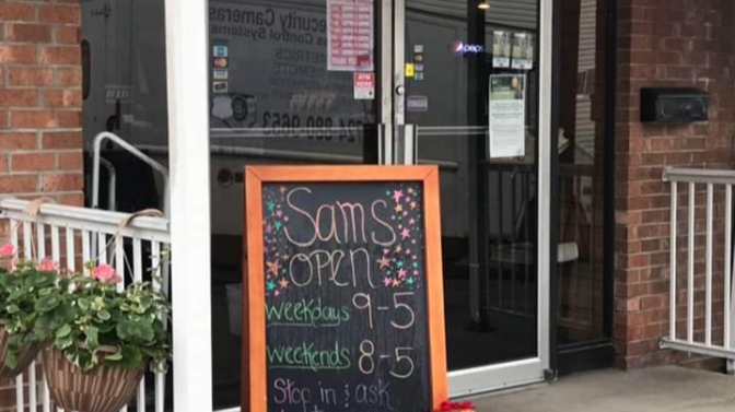 Sams Restaurant