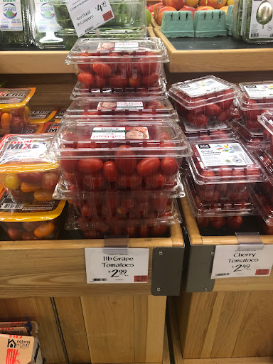 Grocery Store «Whole Foods Market», reviews and photos, 880 Main St, Melrose, MA 02176, USA