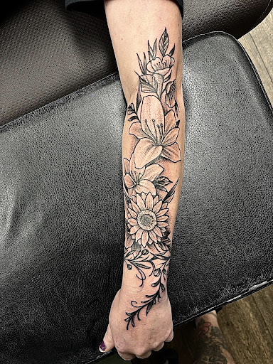 Explore deceased dog tattoo ideas, creative tattoo ideas in Shelbyville, available at Stage Left Tattoo and Piercing
