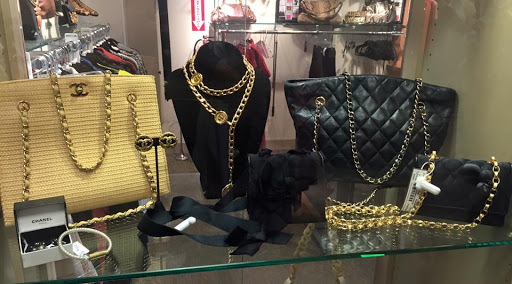 Consignment Shop «Closet NV», reviews and photos, 745 E Maple Rd, Birmingham, MI 48009, USA