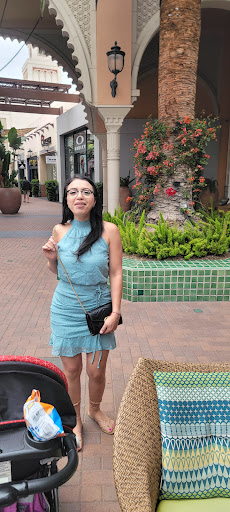 Clothing Store «Old Navy», reviews and photos, 634 Spectrum Center Dr, Irvine, CA 92618, USA