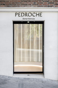 Clínica Dental Pedroche en calle Espalter C. de Espalter, 8, Retiro, 28014 Madrid, España