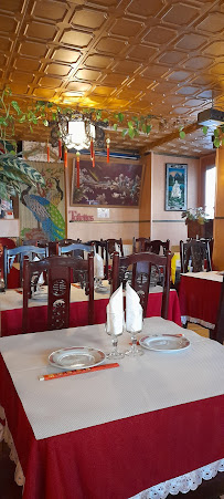 Atmosphère du Restaurant Le Vietnam à Brioude - n°2