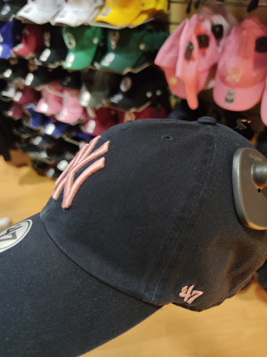 Sportswear Store «Sports Fan-Attic», reviews and photos, 11401 NW 12th St, Miami, FL 33172, USA