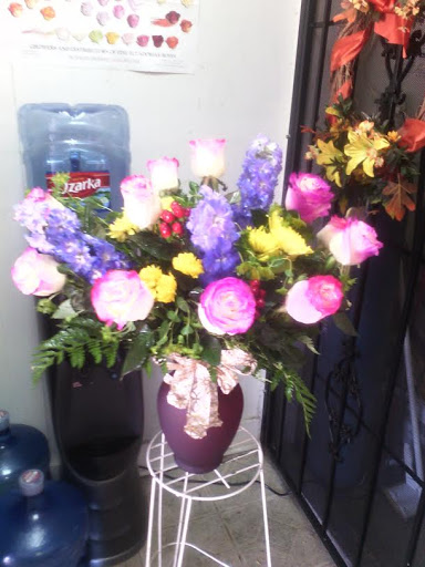 Florist «Flowers by Monica», reviews and photos, 9210 Homestead Rd a, Houston, TX 77016, USA