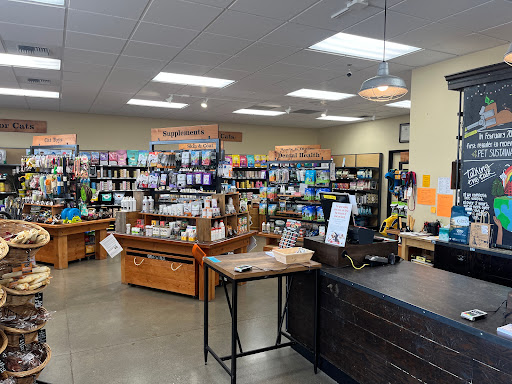 Pet Supply Store «Mud Bay», reviews and photos, 13210 Meridian E, Puyallup, WA 98373, USA
