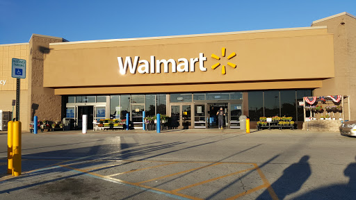 Crossroads Shopping Center, 1525 U.S. 41, Schererville, IN 46375, USA, 