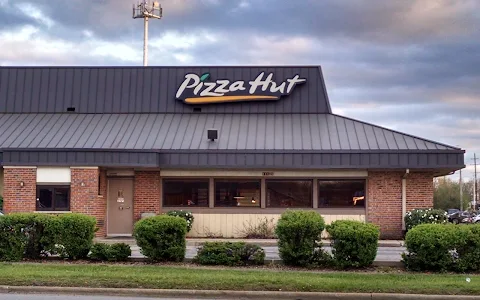 Pizza Hut image