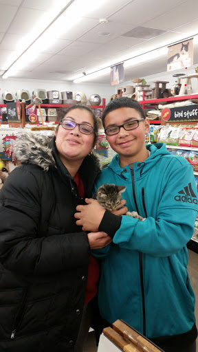 Pet Supply Store «Pet Food Express», reviews and photos, 3160 20th Ave, San Francisco, CA 94132, USA
