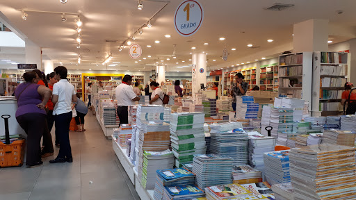 Book buying and selling shops in Managua