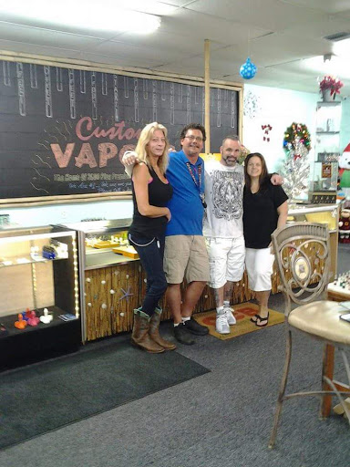 Tobacco Shop «Custom Vapors», reviews and photos, 1005 US-92, Seffner, FL 33584, USA