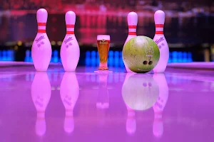 Pins & Pints Bowling image
