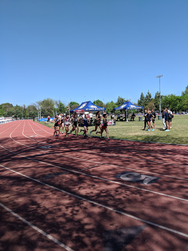 Stadium «Toomey Field and Woody Wilson Track», reviews and photos, Russell Blvd, Davis, CA 95616, USA