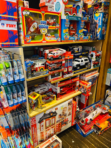 Toy Store «Engine Ear Toys», reviews and photos, 879 Newport Center Dr, Newport Beach, CA 92660, USA