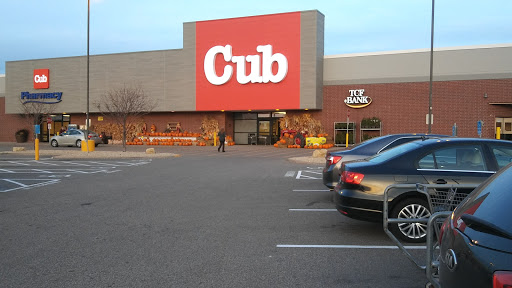 Cliff Lake Centre, 1960 Cliff Lake Rd, Eagan, MN 55122, USA, 