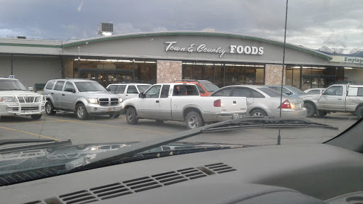 Grocery Store «Town & Country», reviews and photos, 1217 W Park St, Livingston, MT 59047, USA