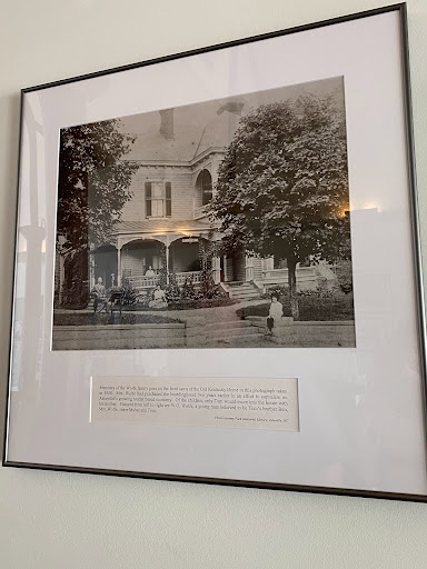 Historical Landmark «Thomas Wolfe Memorial», reviews and photos, 52 N Market St, Asheville, NC 28801, USA