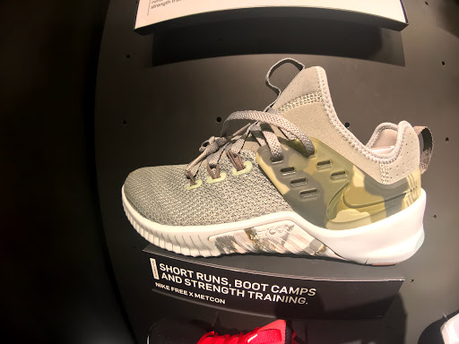 Sporting Goods Store «Nike Las Vegas», reviews and photos, 3500 South Las Vegas Boulevard, Las Vegas, NV 89109, USA