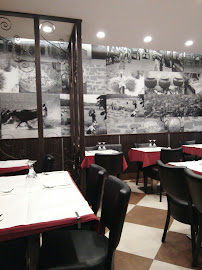 Atmosphère du Restaurant indien Thalappakatti Paris - n°15