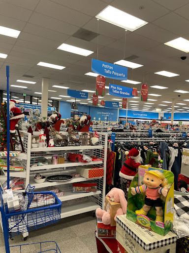 Clothing Store «Ross Dress for Less», reviews and photos, 1030 N Rengstorff Ave, Mountain View, CA 94043, USA