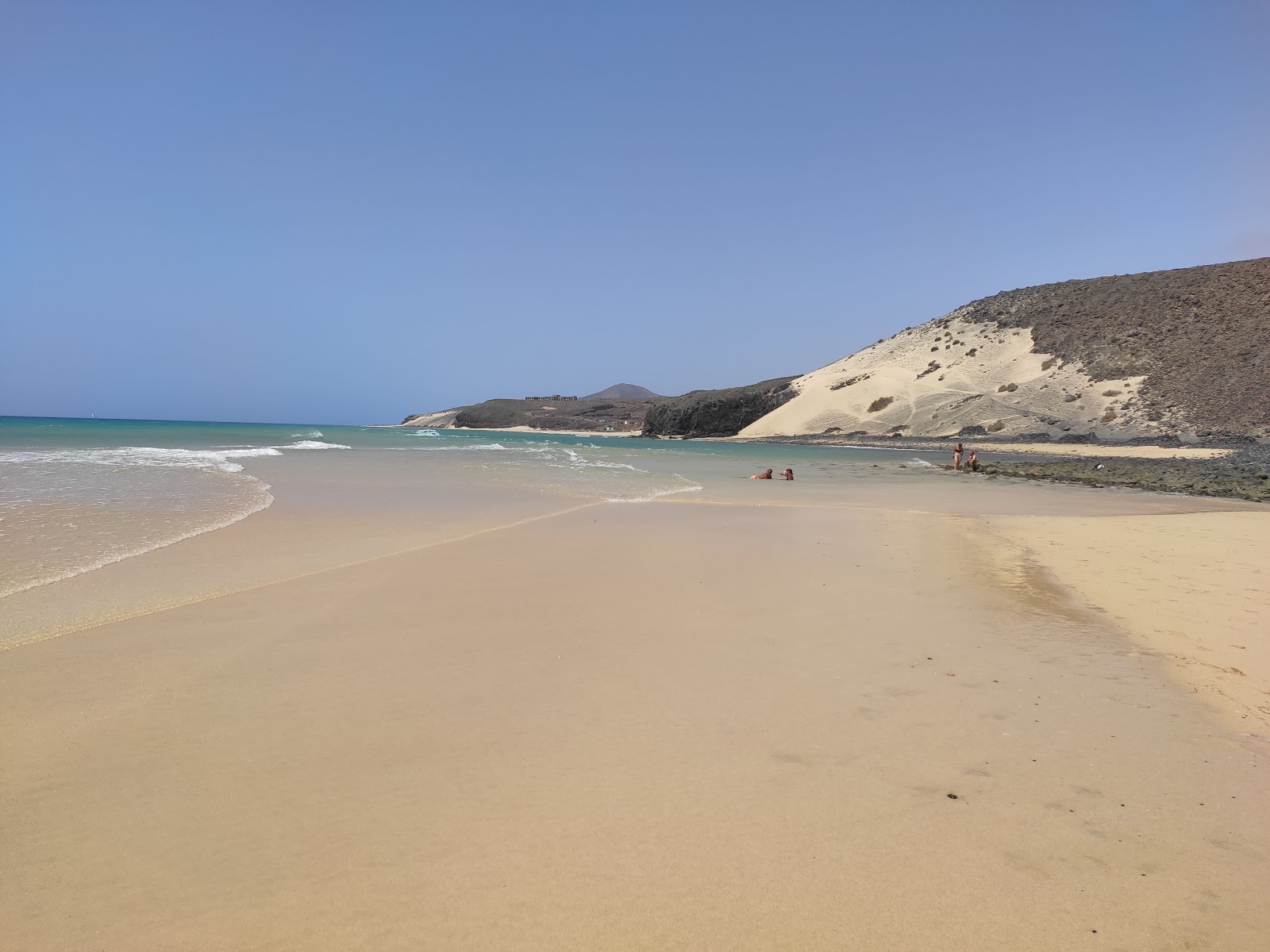 Fotografija Plaža Costa Calma priljubljeno mesto med poznavalci sprostitve