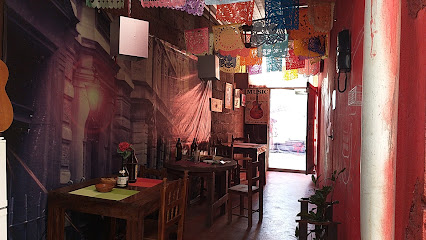 La luciernaga restaurant cafe bar - Xicoténcatl 3, Centro, 42800 Tula de Allende, Hgo., Mexico