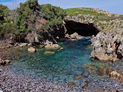 Photo de Playa El Pedregal avec petite baie