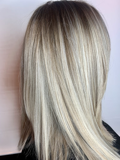 Beauty Salon «Instinct Salon», reviews and photos, 1703 Spring Garden St, Greensboro, NC 27403, USA