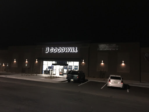Thrift Store «Power & McDowell Goodwill Retail Store & Donation Center», reviews and photos, 2665 N Power Rd, Mesa, AZ 85215, USA
